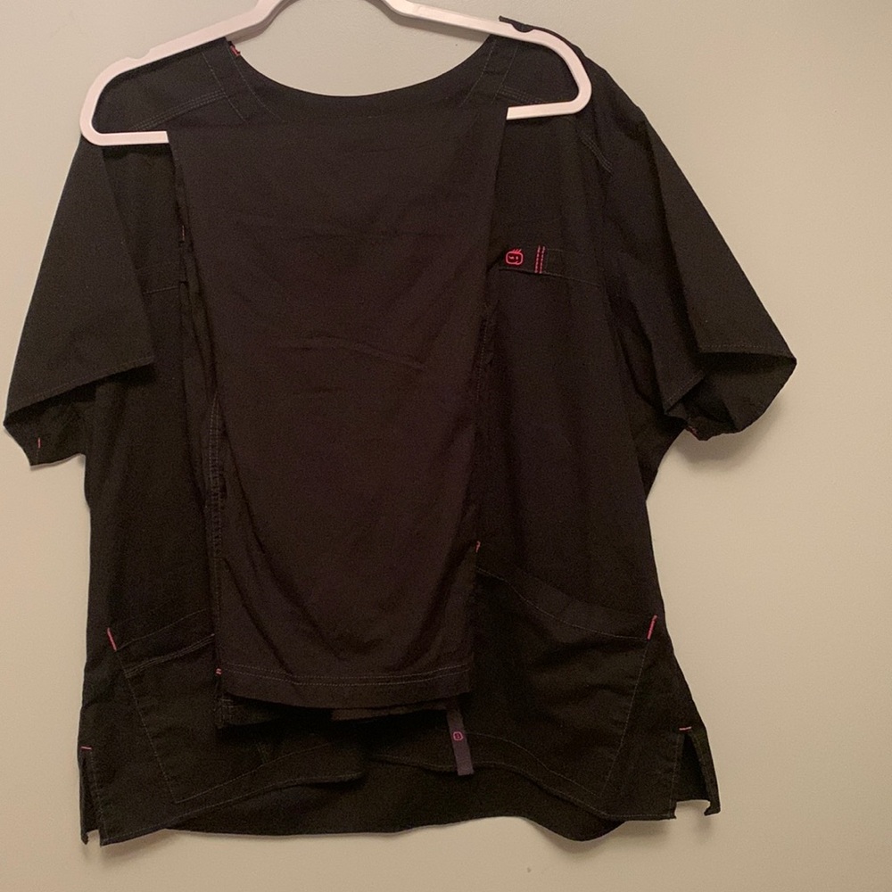 Wonder flex scrub set